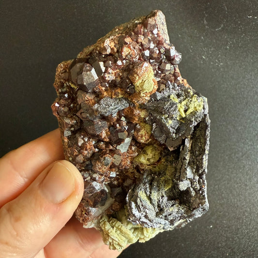 Garnet (Andradite-Grossular series) (Specimen #100288)