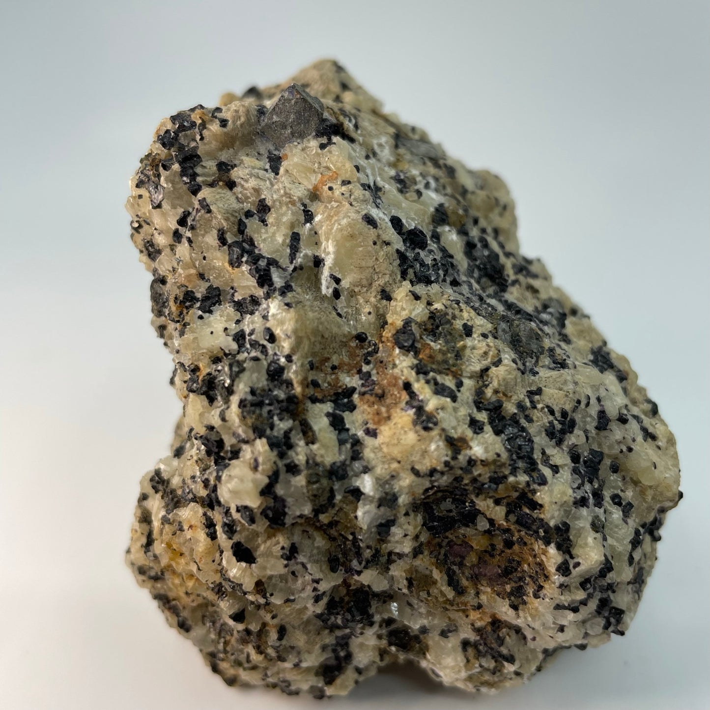 Uraninite (Specimen #100215)