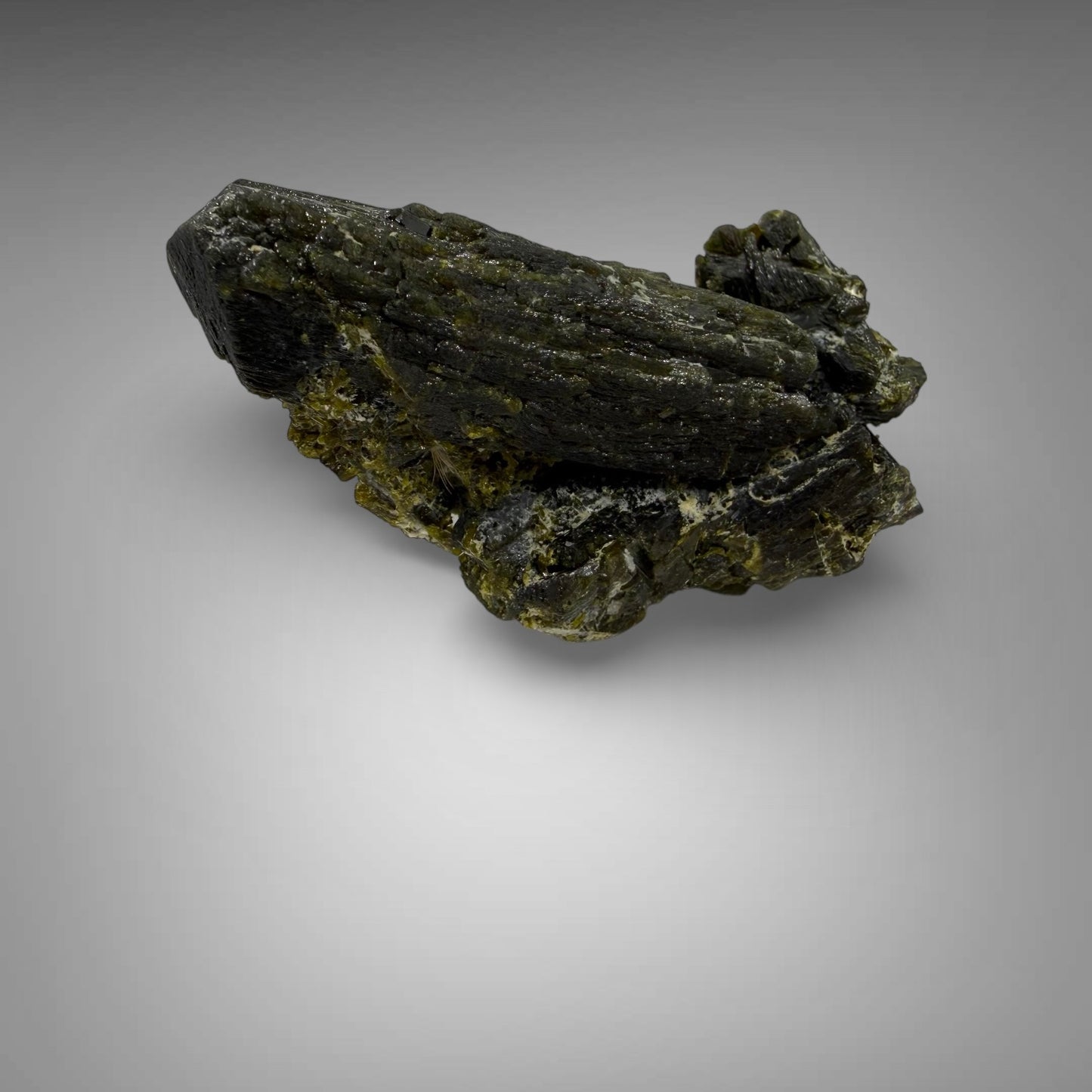 Epidote (Specimen #700129)